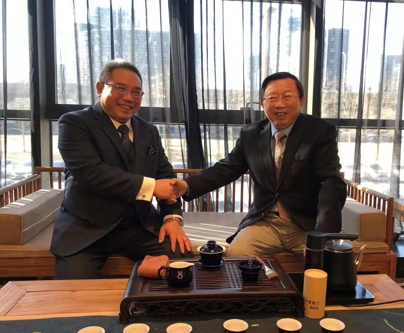 Xu Ningning met with See Chee Kong, Commercial Minister of the Malaysian Embassy in China