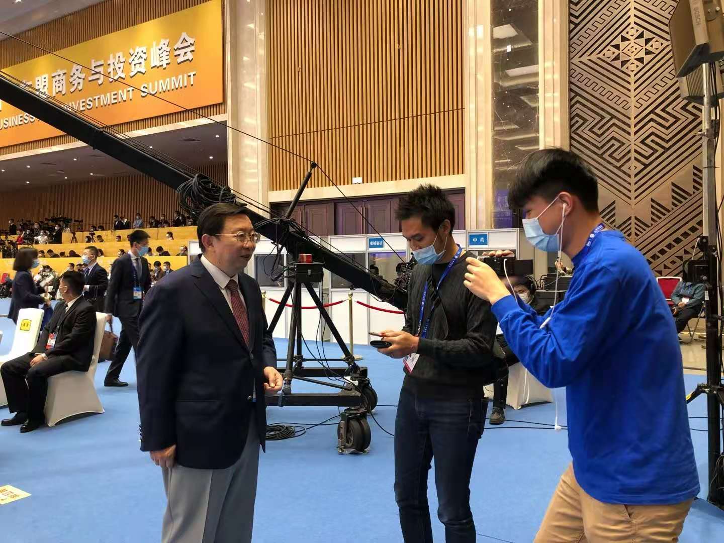 Media interview at the opening ceremony of the China-ASEAN Expo and Summit